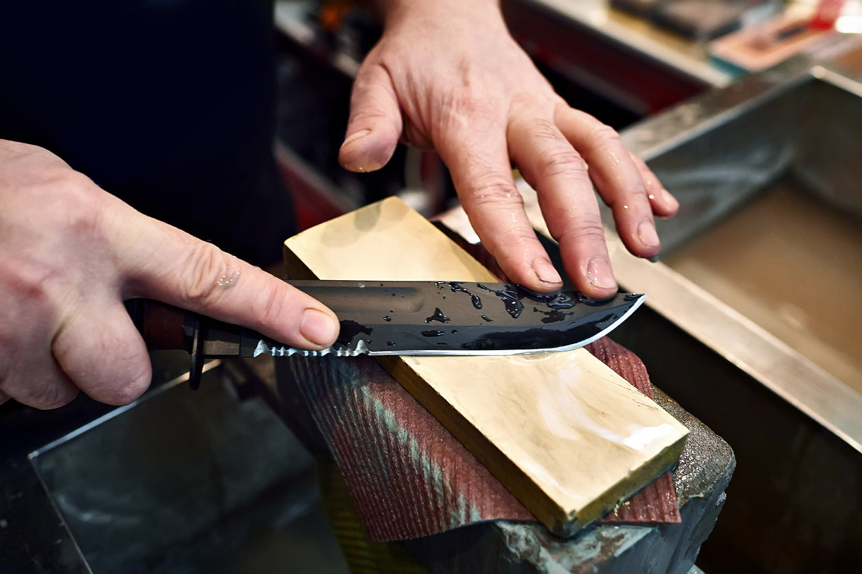 Field Maintenance 101: How to Keep Your Knife Ready for the Long Haul