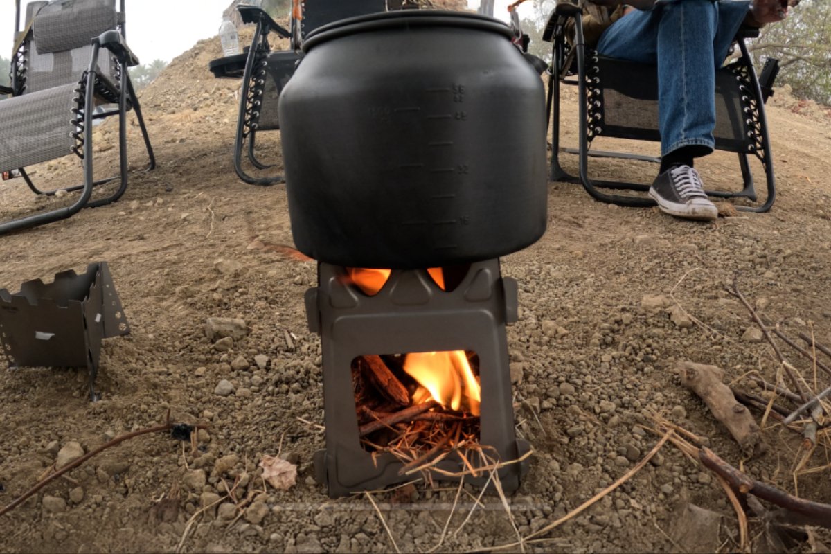 Should This Ultra-Compact Stove Be In Your Emergency Kit?