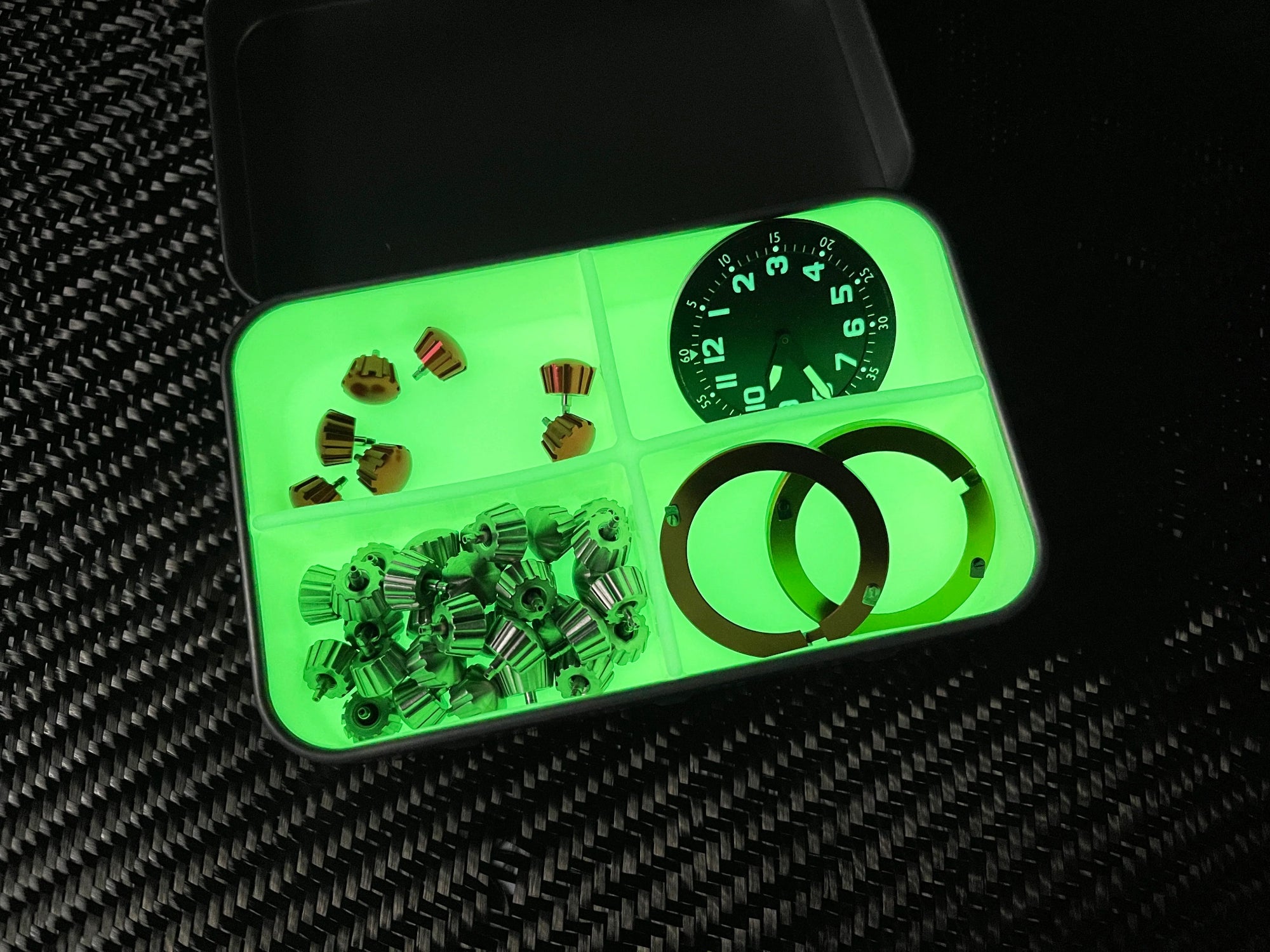 BIG Glow-in-the-Dark Silicone Divider for Survival Tins