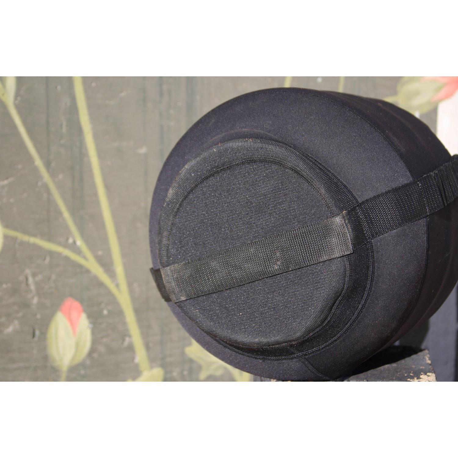 Burt's Tank Top: Propane tank insulator with tie down points