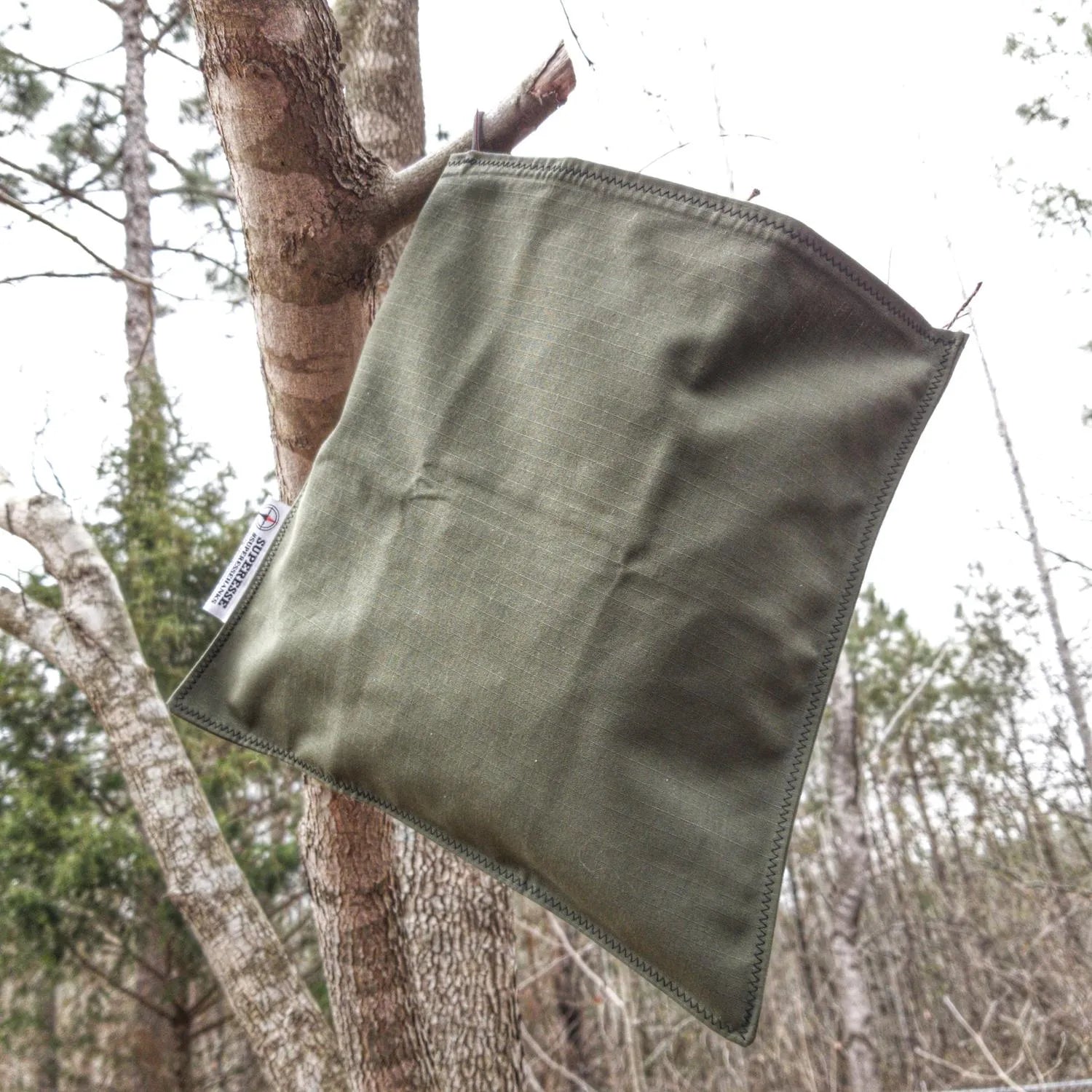 EDC Hank - Pocket Dump Storage Compartment Handkerchief