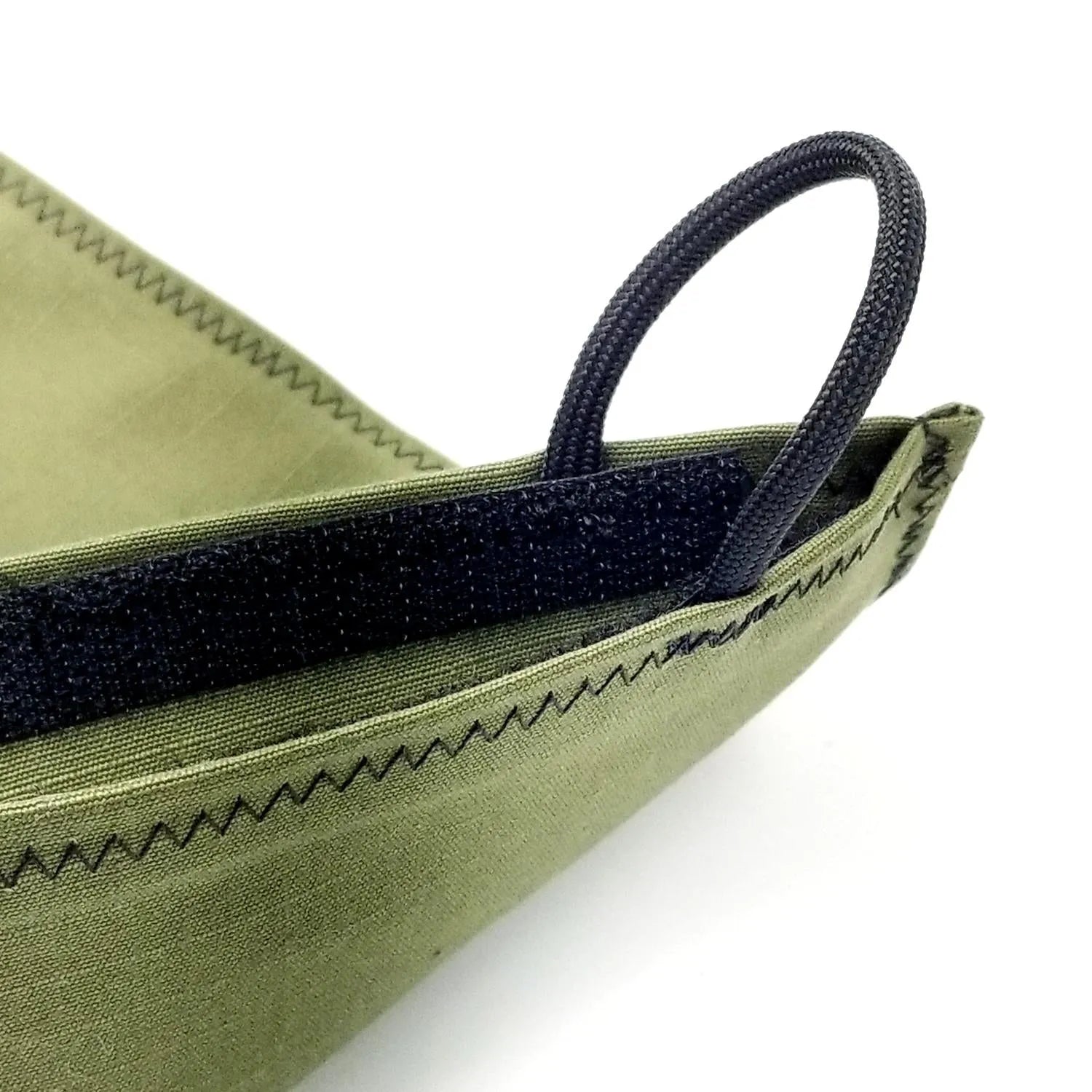 EDC Hank - Pocket Dump Storage Compartment Handkerchief
