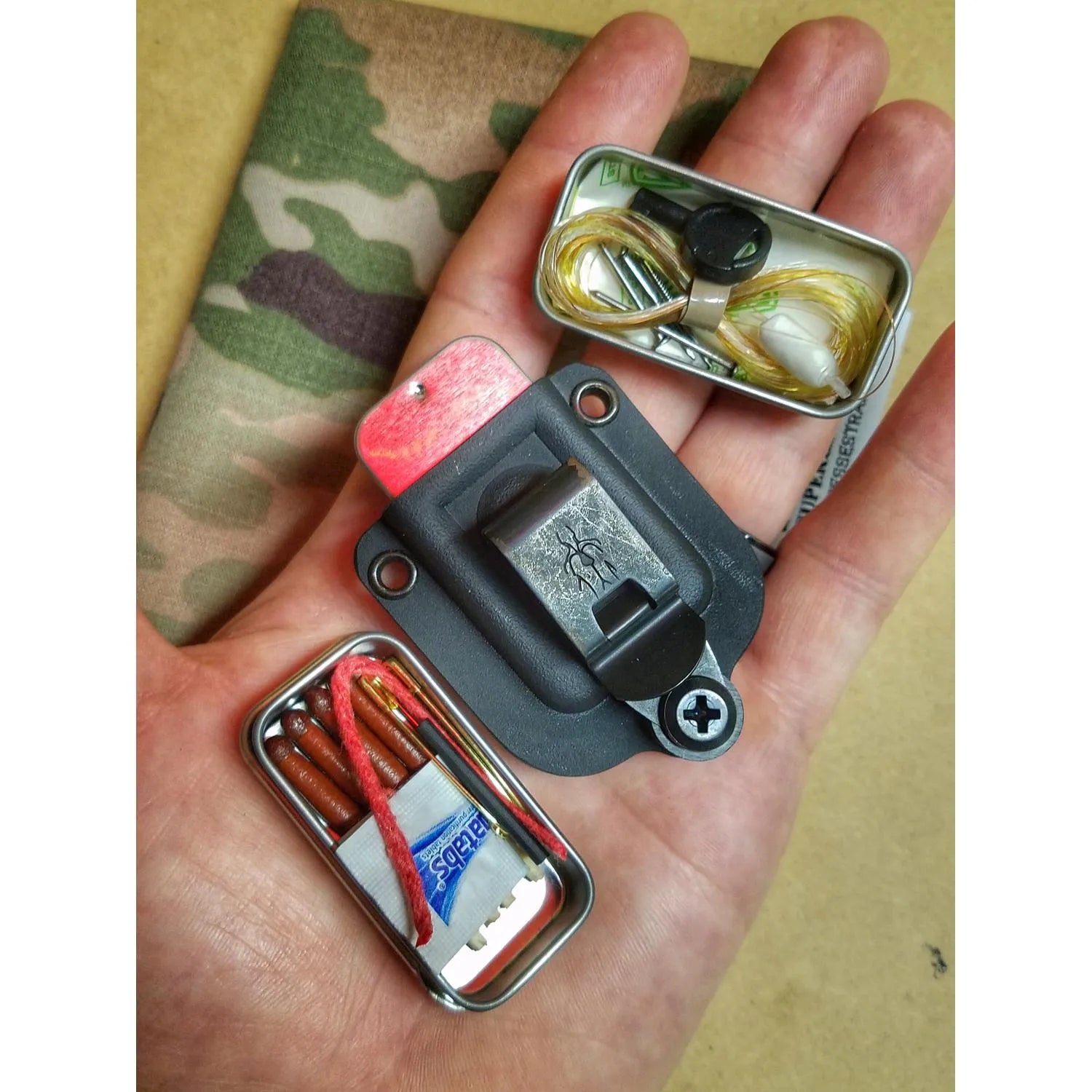 EDC Pocket Tin - Compartmentalized Survival Kits