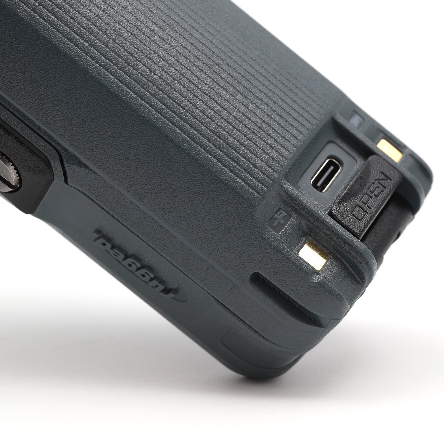 Rugged GMR5-X handheld radio with 3600mAh XL battery detail
