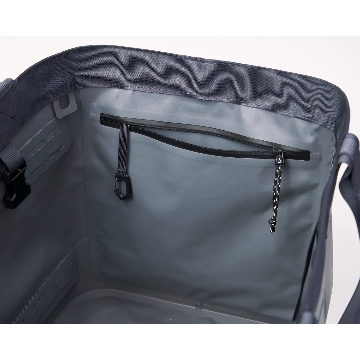 Gear Tote – 35L & 55L