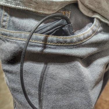 Lightweight Ripstop Hank with Paracord Pull