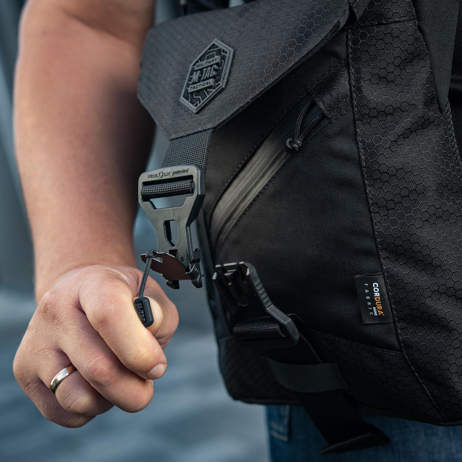 M-Tac Magnet Shoulder Bag Elite Hex – Compact Concealed Carry Sling Bag
