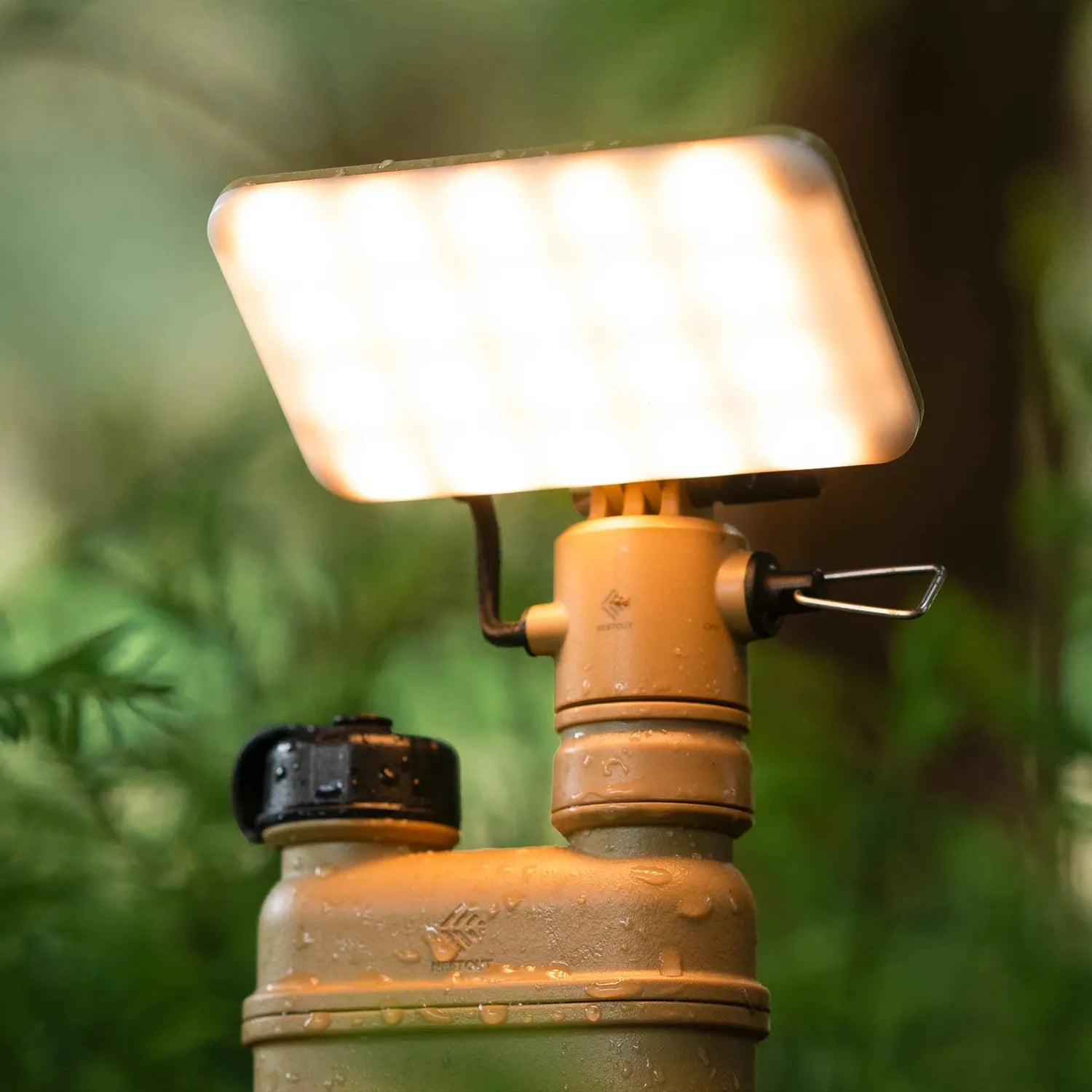 NESTOUT FLASH-1 LED Light