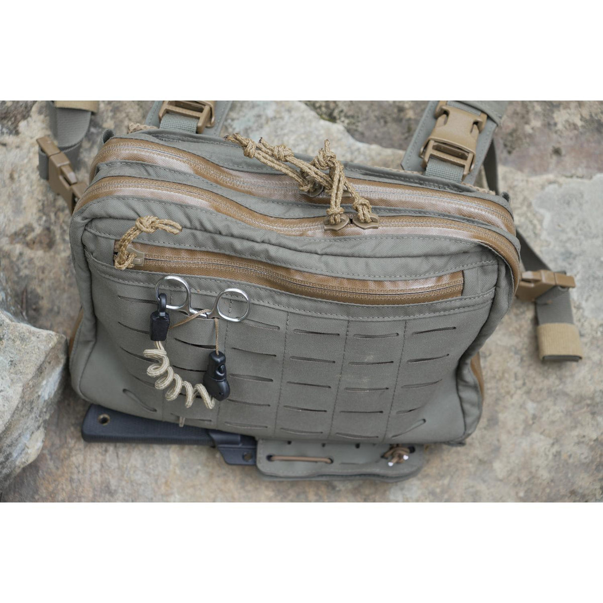 Recon Chest Pack