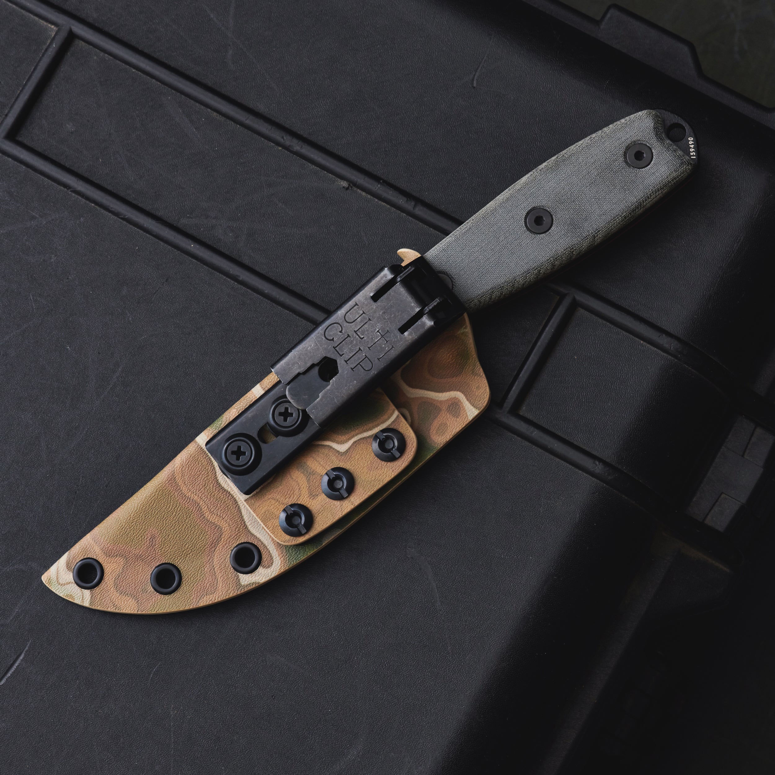 Custom Kydex Sheath for ESEE-4 – RELV Camo Moab