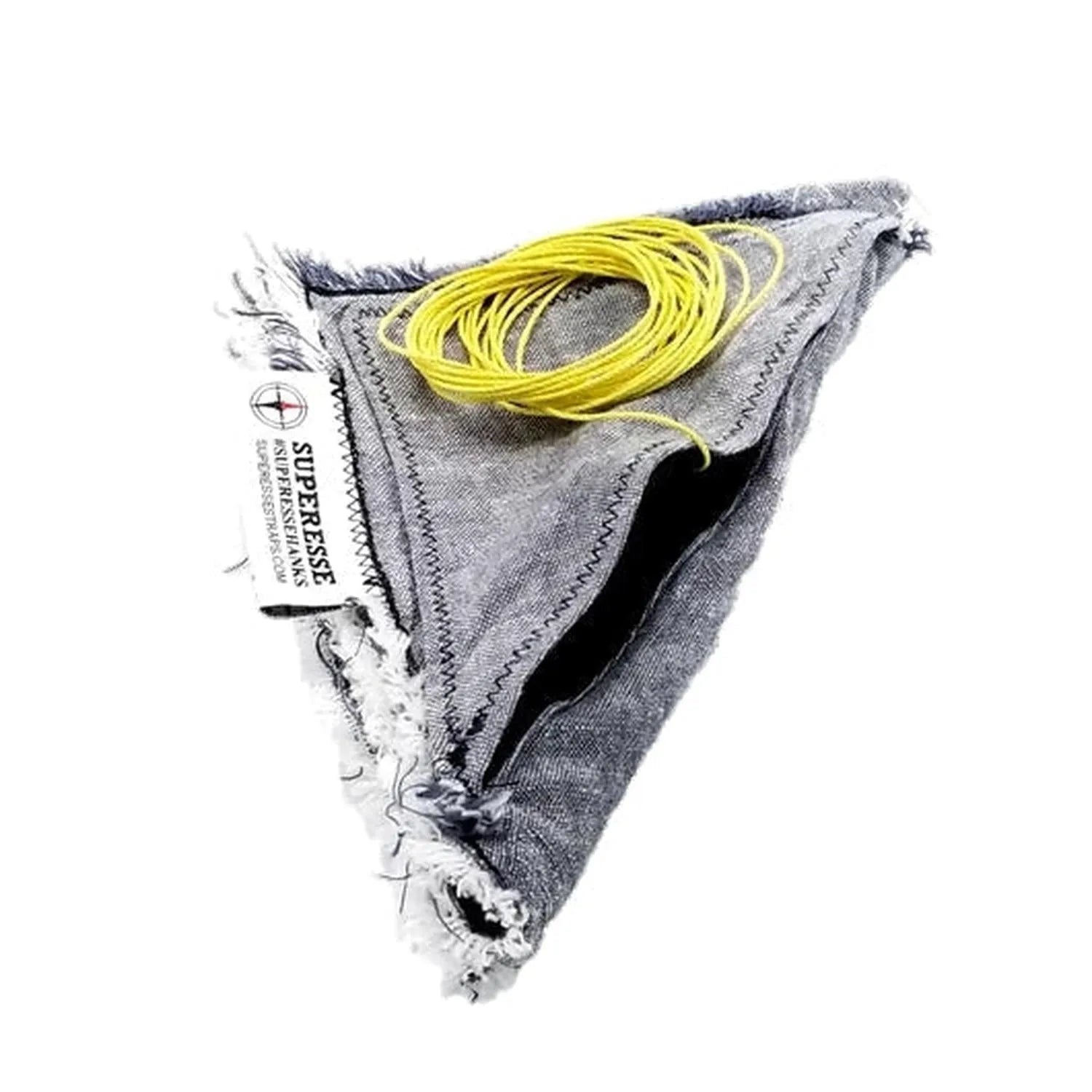 Saw Shemagh: Multi-Use with Built-In Survival Tools