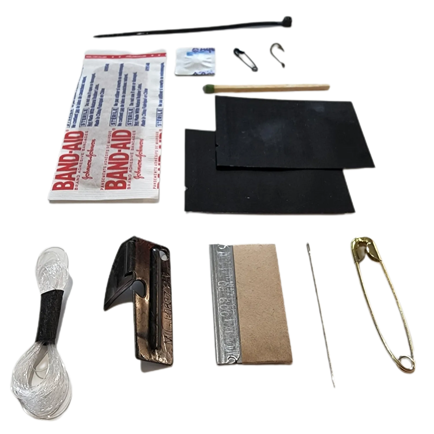 Superesse Straps PSK Personal Survival Kit Patch – Compact Emergency Micro Kit