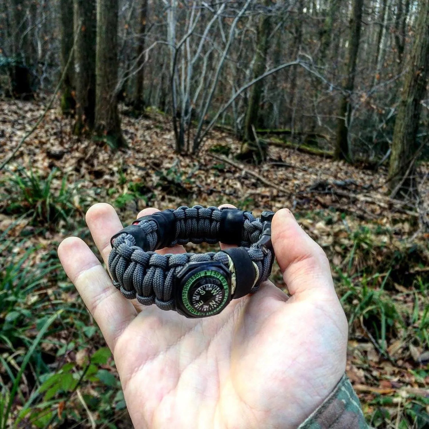 The Escape Evade Pathfinder - SERE Paracord Strap