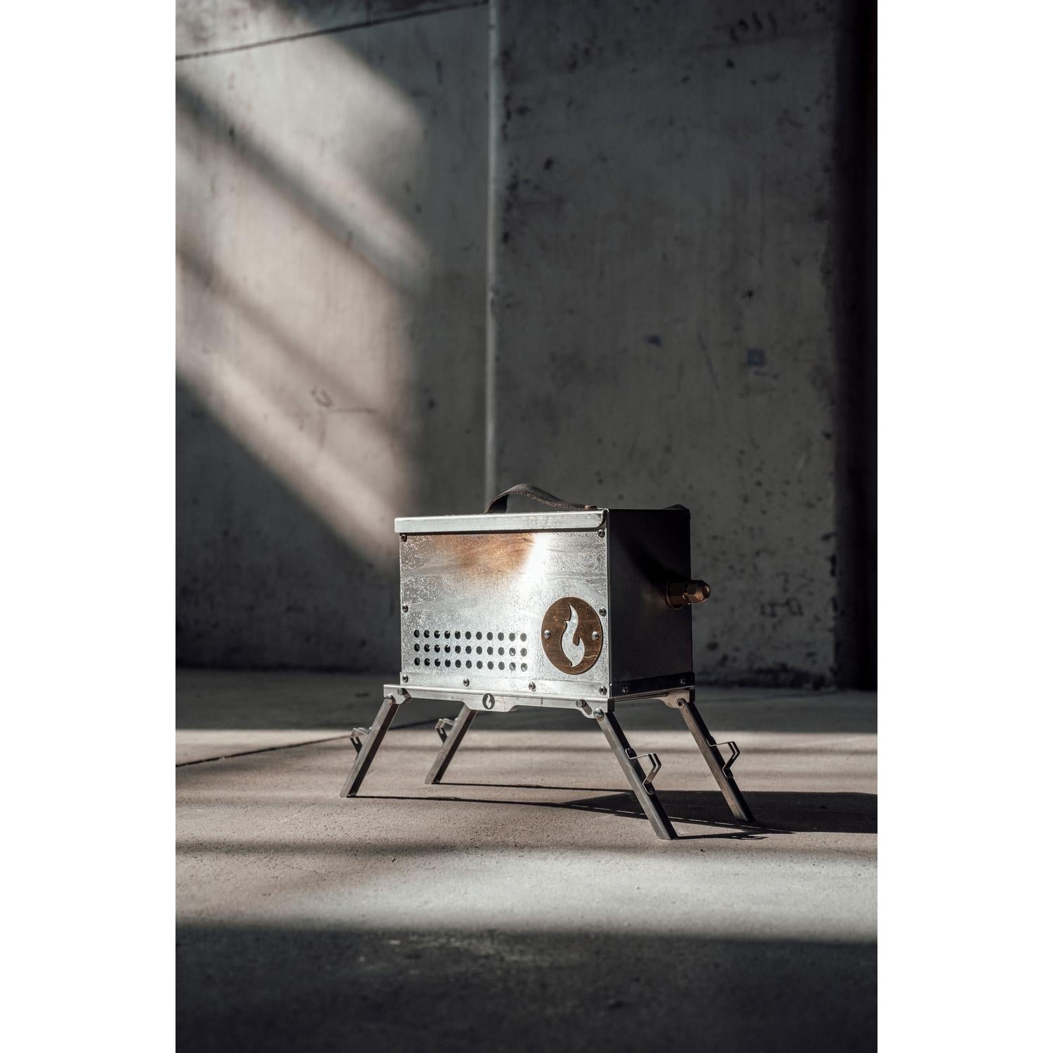 The Hekla: 304 Stainless Steel LavaBox with Dual-Burner (PRE-ORDER)