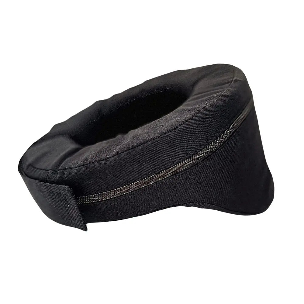 AXEL Off Road Neck Brace zipper detail