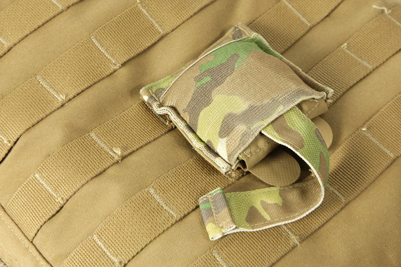 Ten-Speed Ultralight Dump Pouch in Multicam on webbing